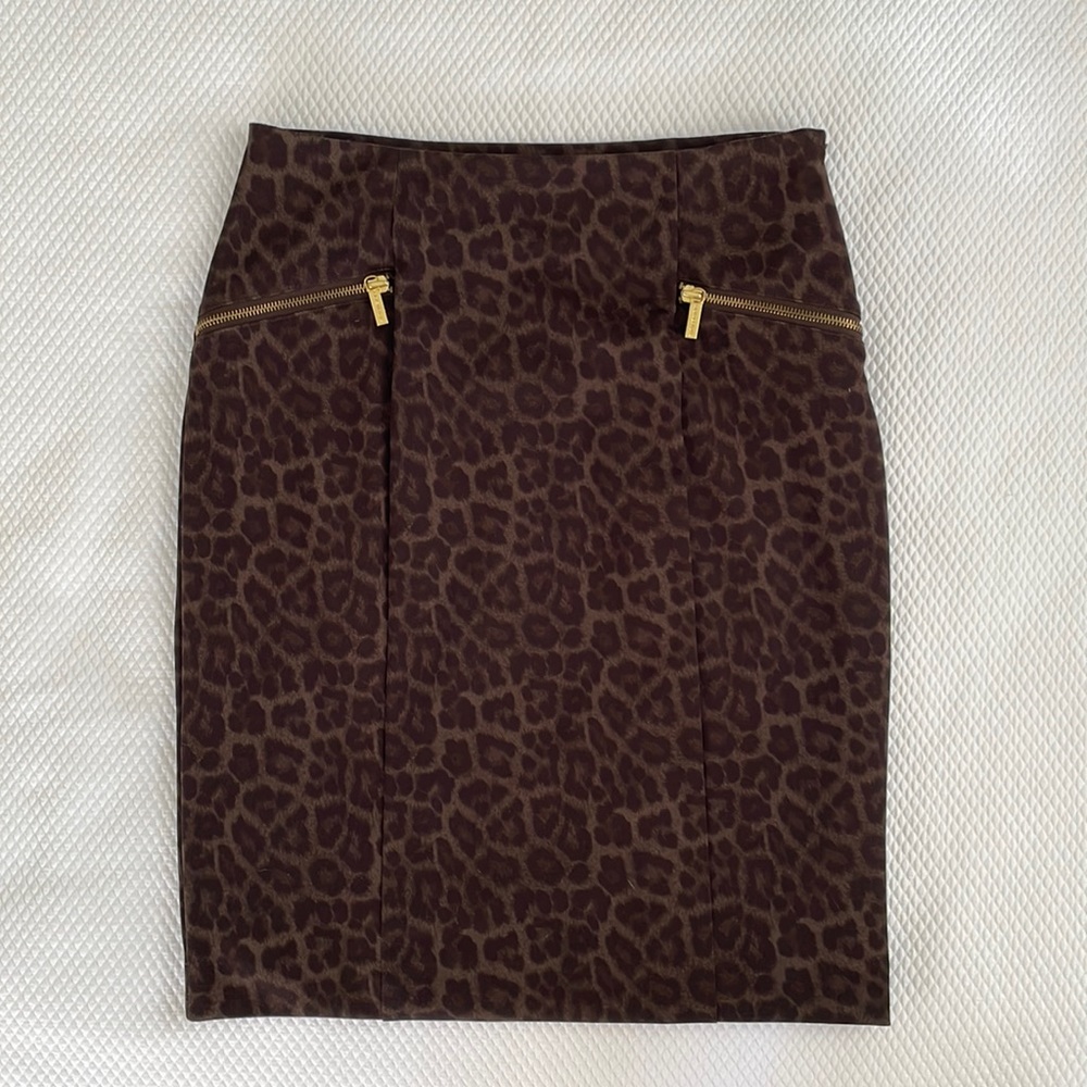 Michael Kors Leopard Print- Knee Length Pencil Skirt- Size 8